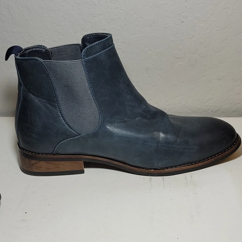 FAUX Leather Distressed Men's Boots 7.5